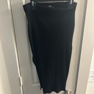 Bodycon, black Midi skirt, small from Lulus